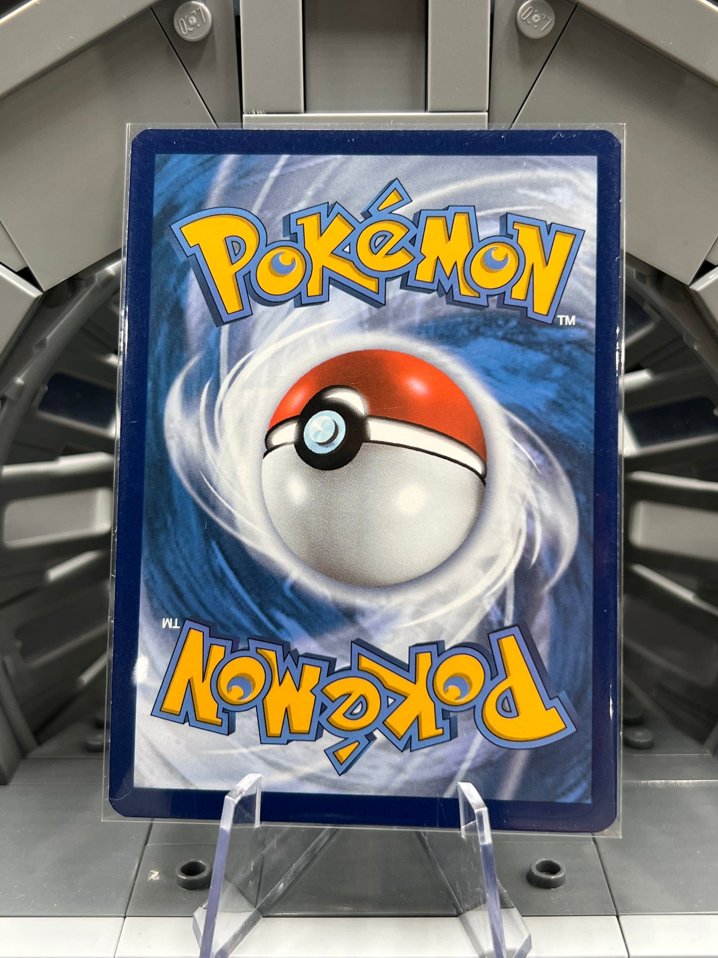 Snom - Shining Fates: SV033/SV122 / Shiny Holo Shiny Vault (SHFSV) Pokémon TCG