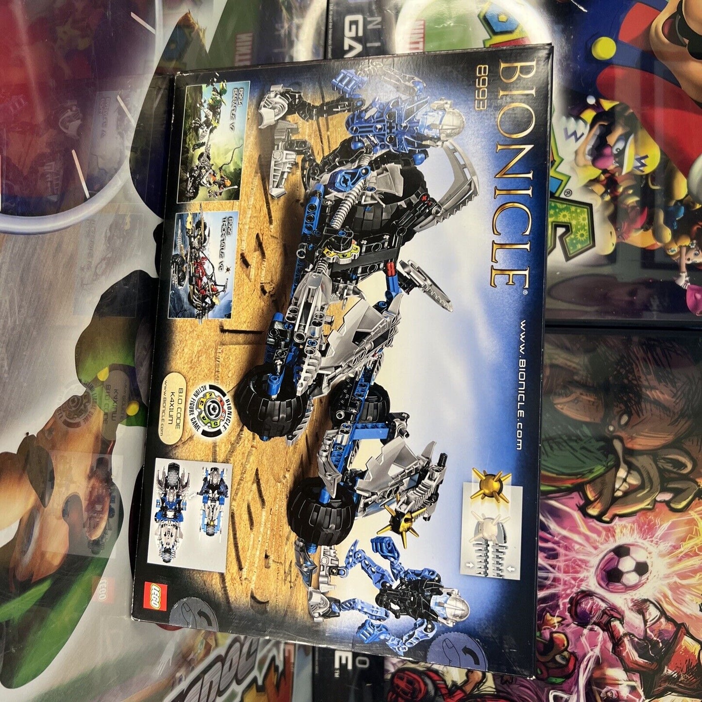 LEGO BIONICLE: Kaxium V3 (8993) New In Good Condition Box. Rare. The Legend