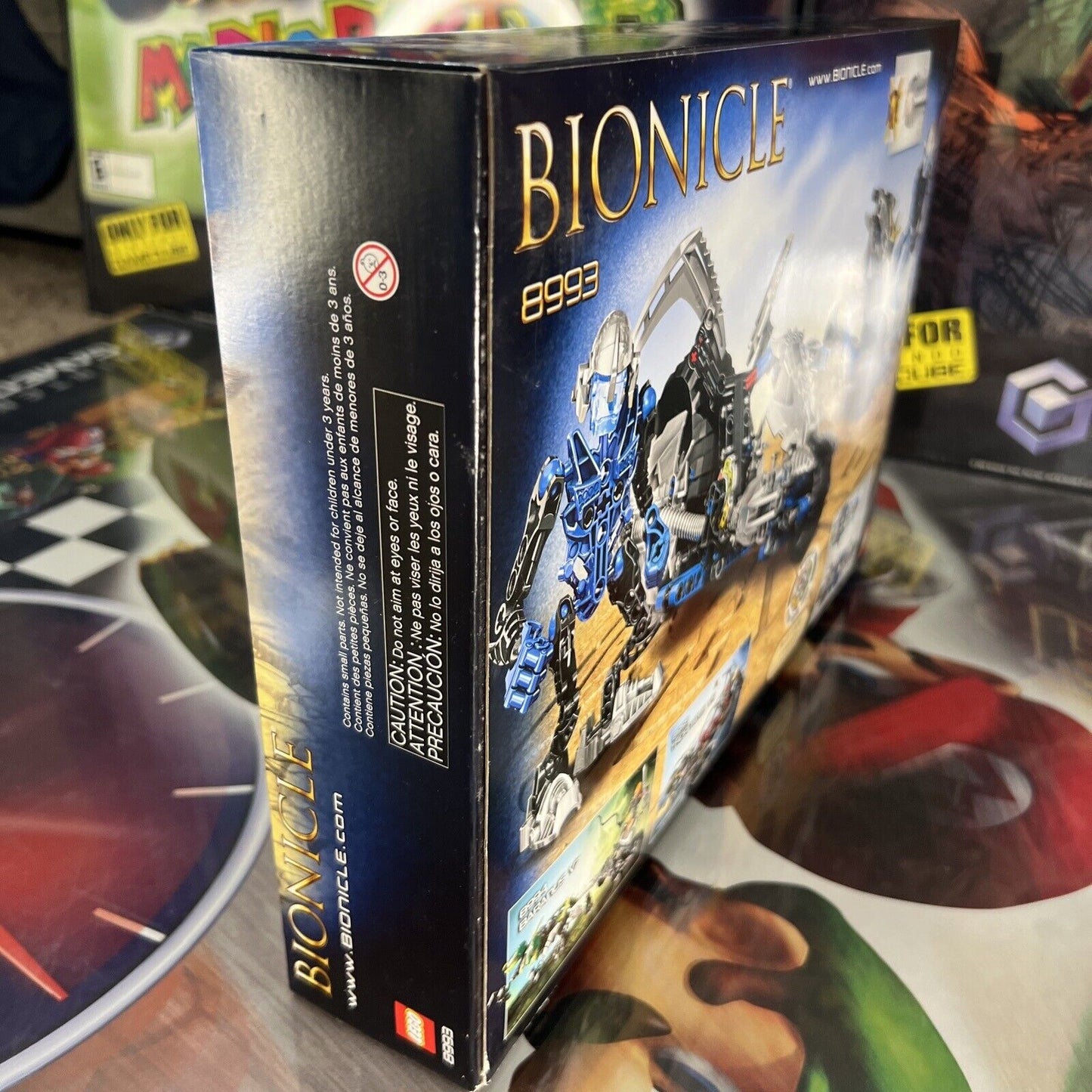 LEGO BIONICLE: Kaxium V3 (8993) New In Good Condition Box. Rare. The Legend