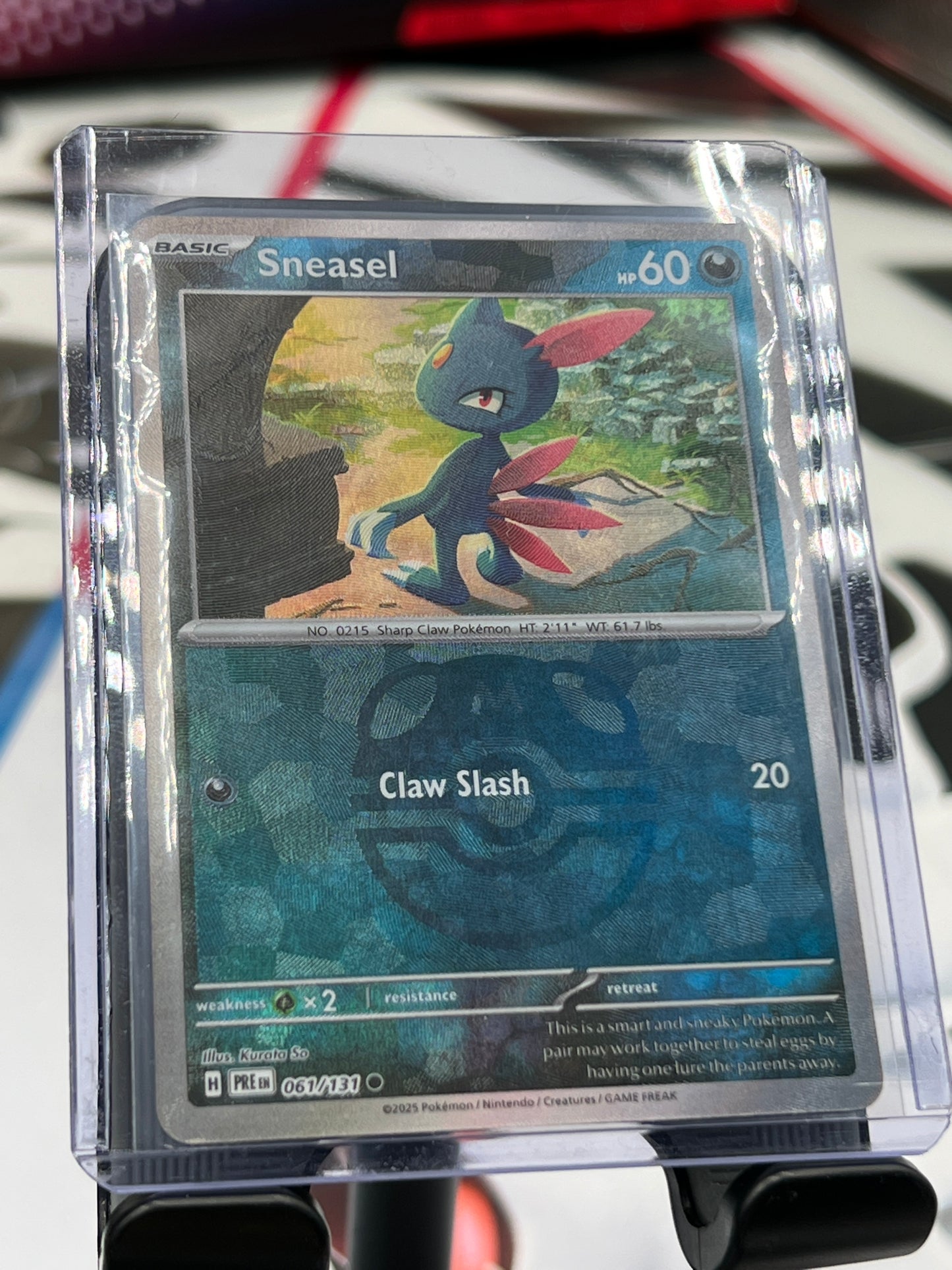 Sneasel 061/131 (Master Ball Pattern) - SV: Prismatic Evolutions (PRE) POKÉMON TCG