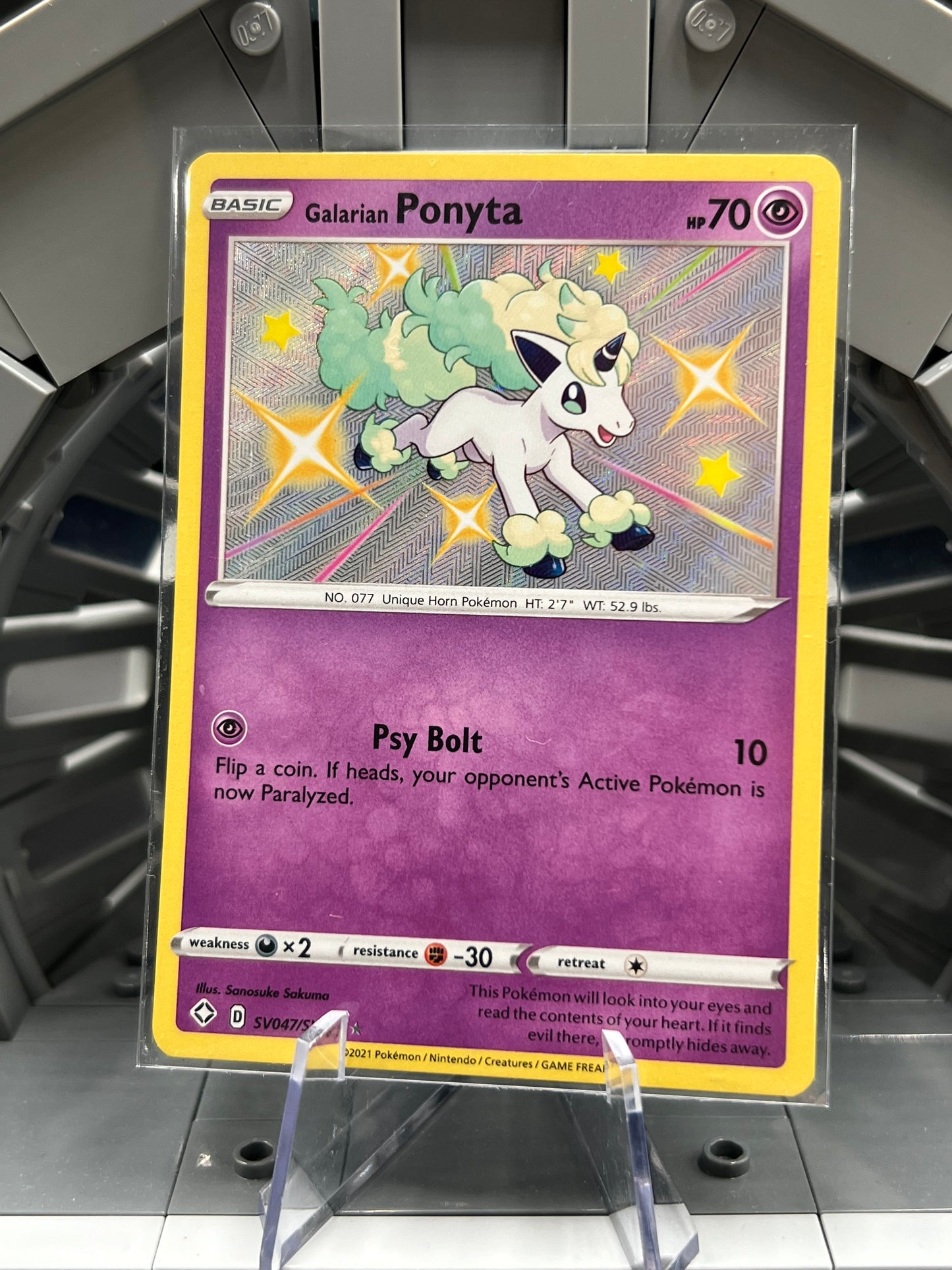 Galarian Ponyta - Shining Fates: SV047/SV122 / Shiny Holo Shiny Vault (SHFSV) Pokémon TCG