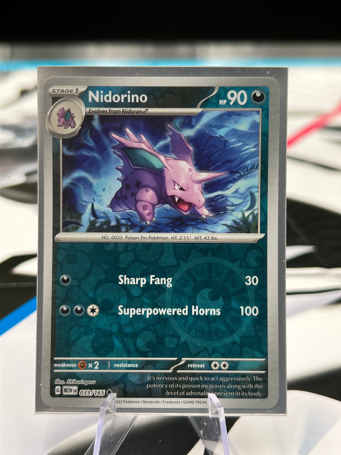 Nidorino Reverse Holo 033/165 - SV: Scarlet & Violet 151 (MEW) Pokémon Card TCG