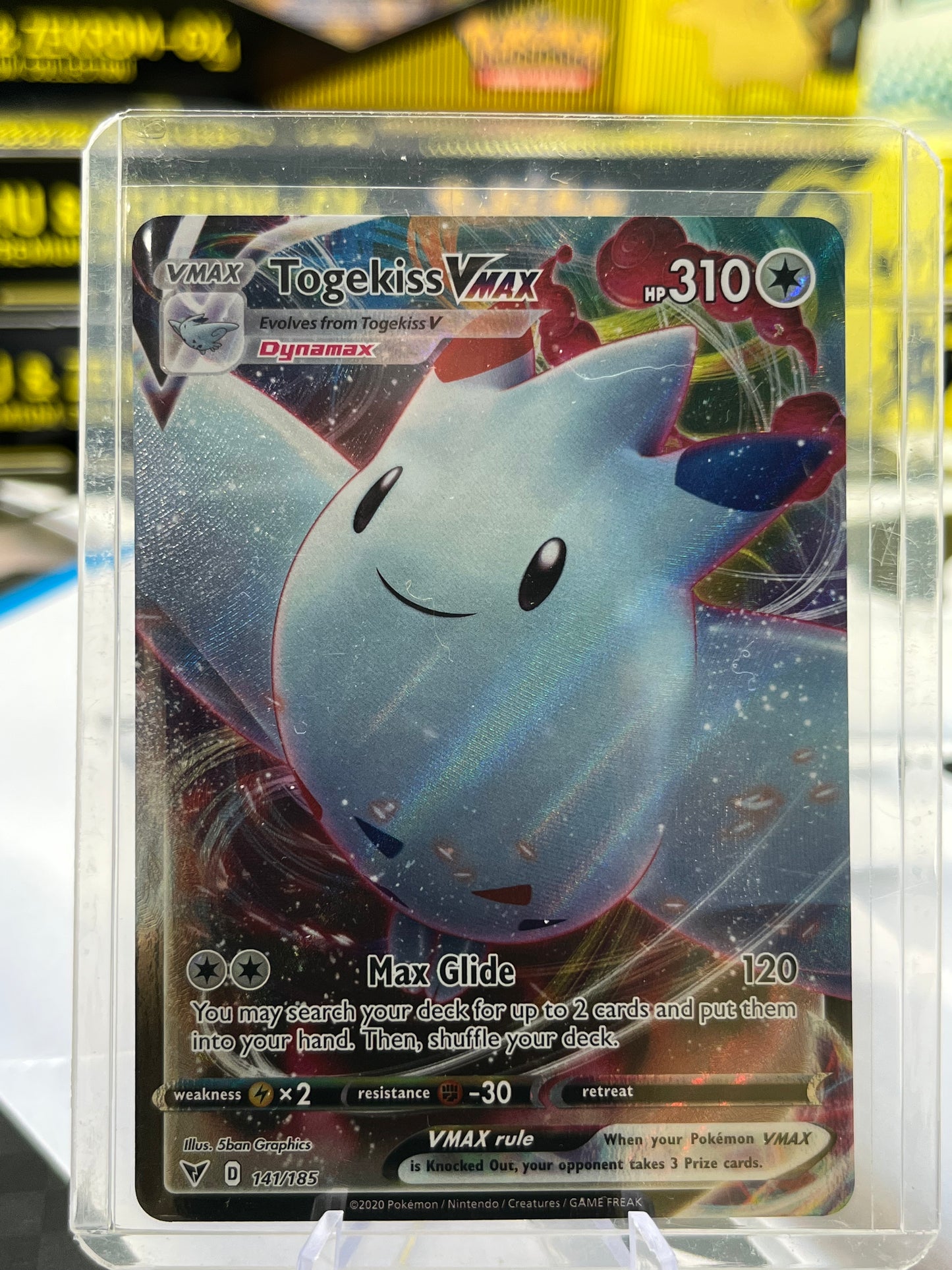 Togekiss VMAX - 141/185 - SWSH04: Vivid Voltage (SWSH04) POKÉMON TCG