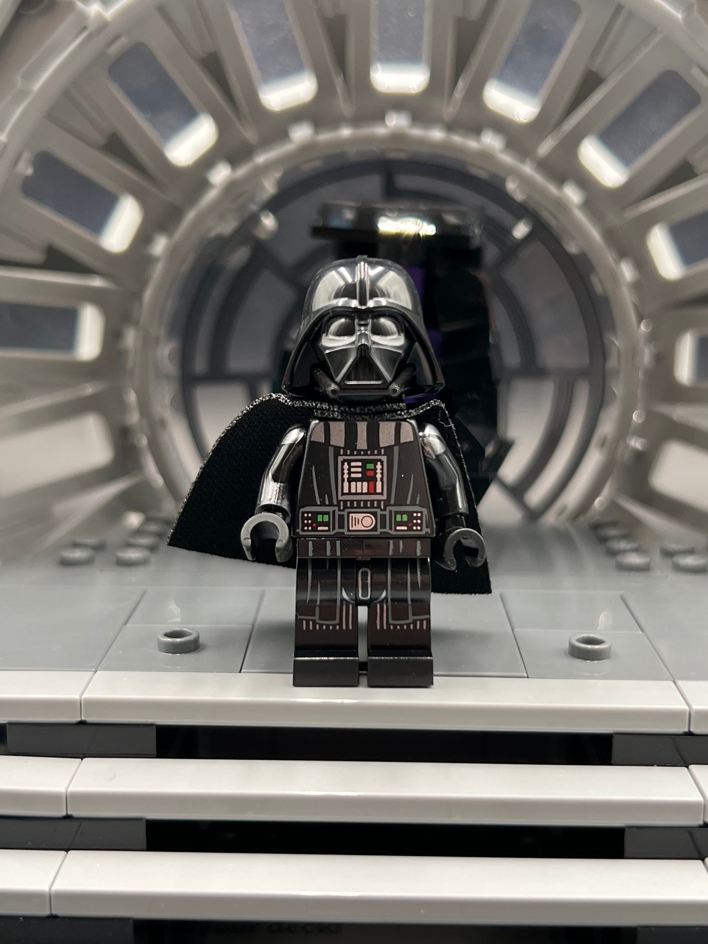 Darth Vader - Printed Arms, Spongy Cape, White Head with Frown Item No: sw1249 LEGO Star Wars Minifigure Set 75352