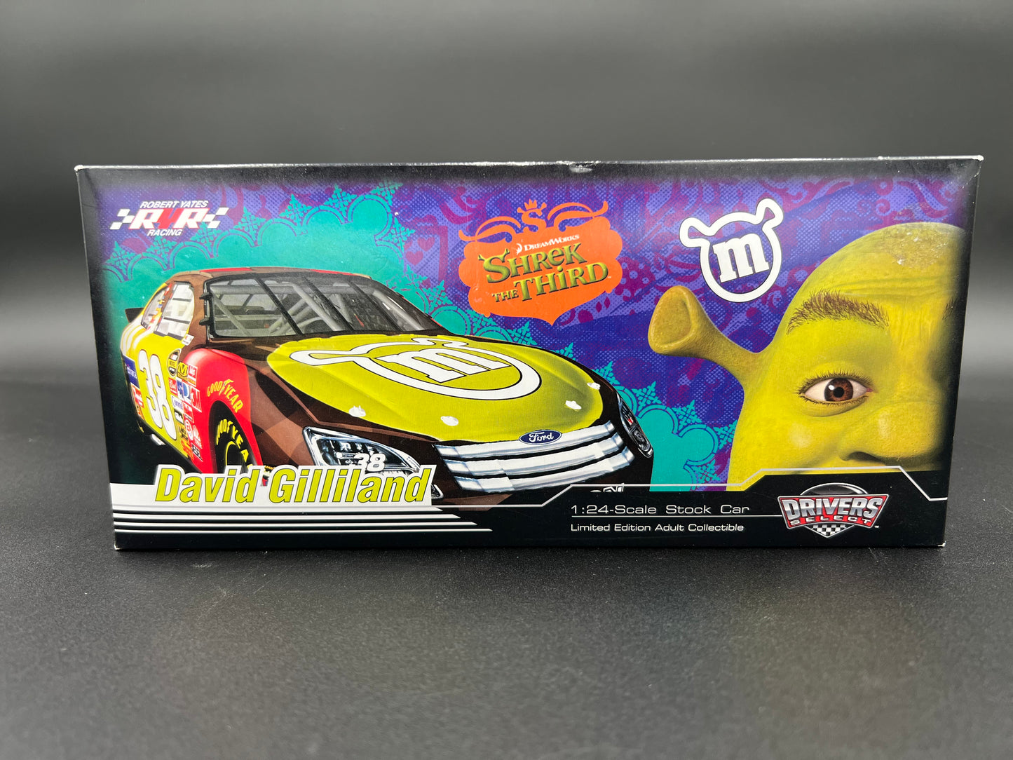 2007 DAVID GILLILAND #38 •SHREK THE THIRD •Fusion •Motorsports Authentic • 1:24 Nascar