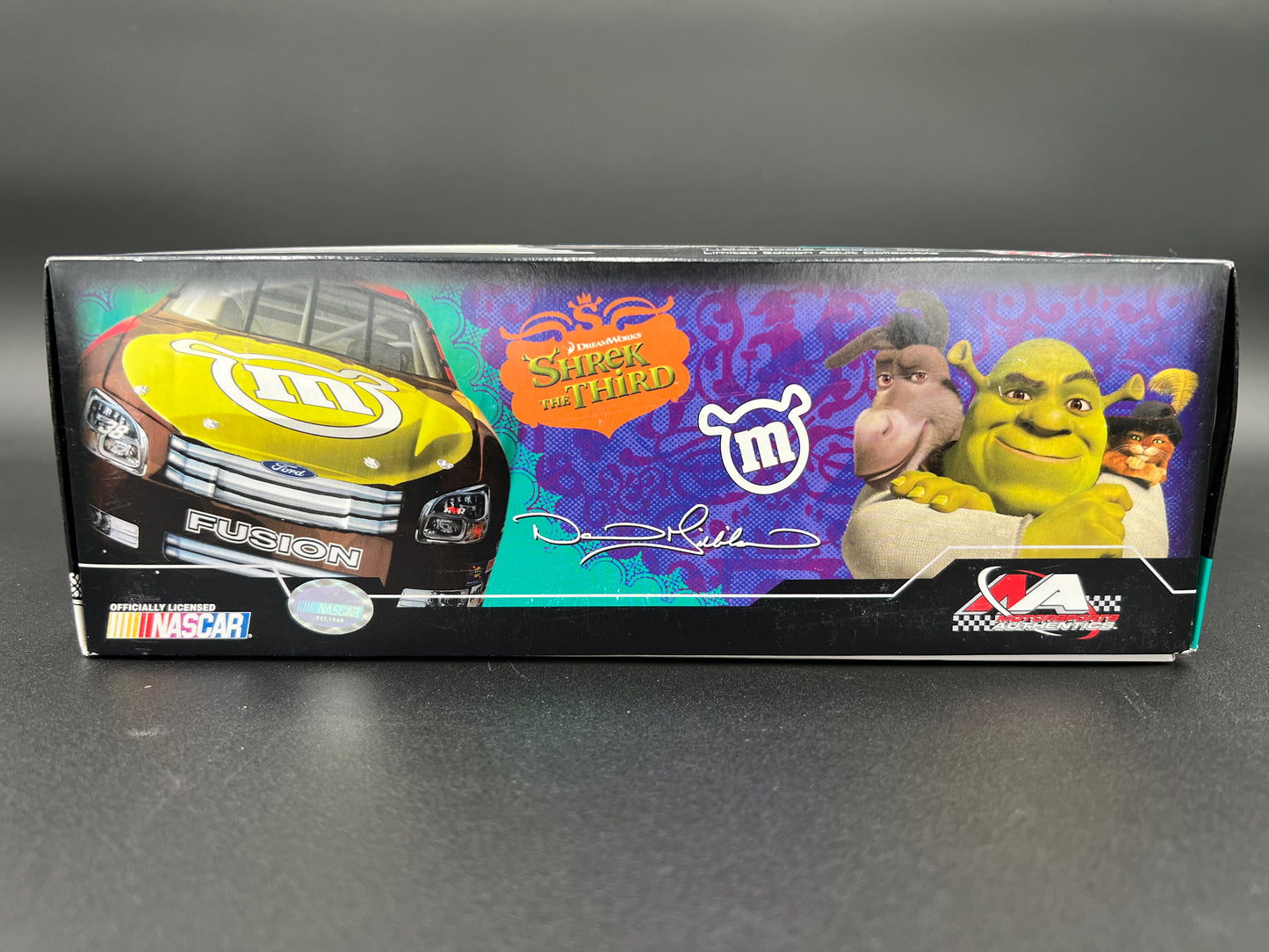 2007 DAVID GILLILAND #38 •SHREK THE THIRD •Fusion •Motorsports Authentic • 1:24 Nascar
