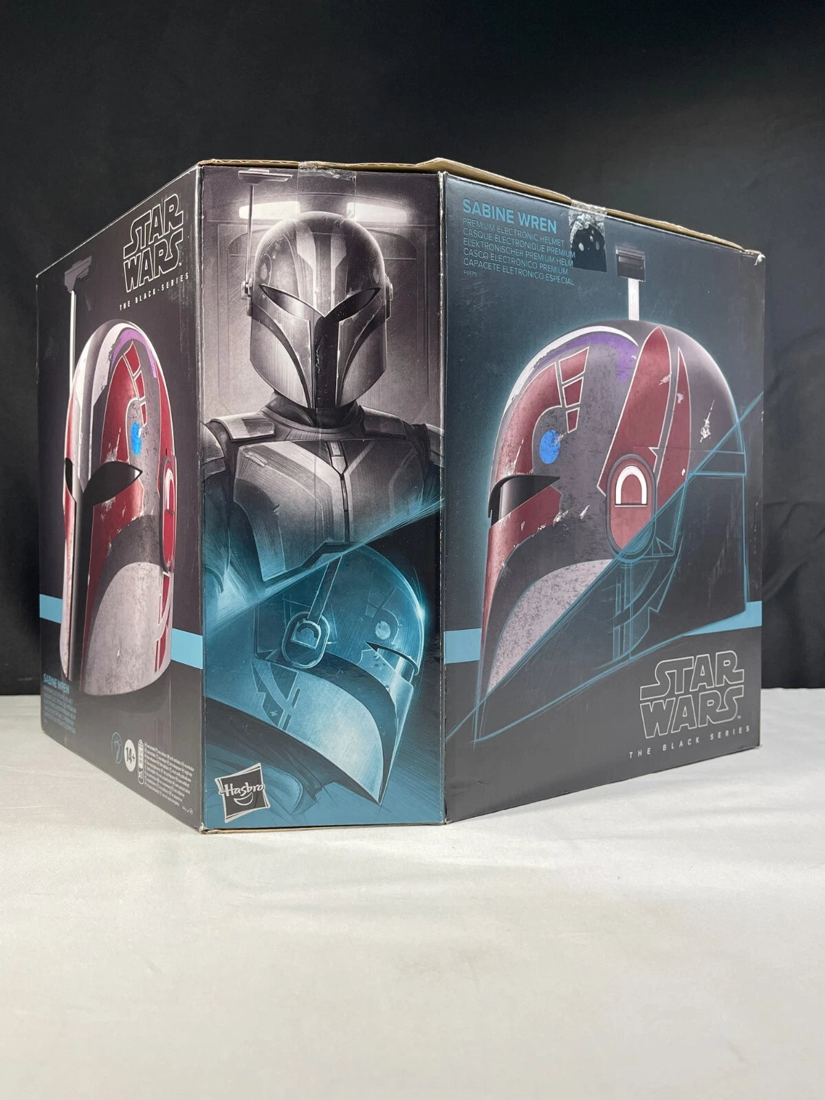 STAR WARS The Black Series Sabine Wren Premium Electronic Helmet with Advanced LED Effects, Ages 14 and Up