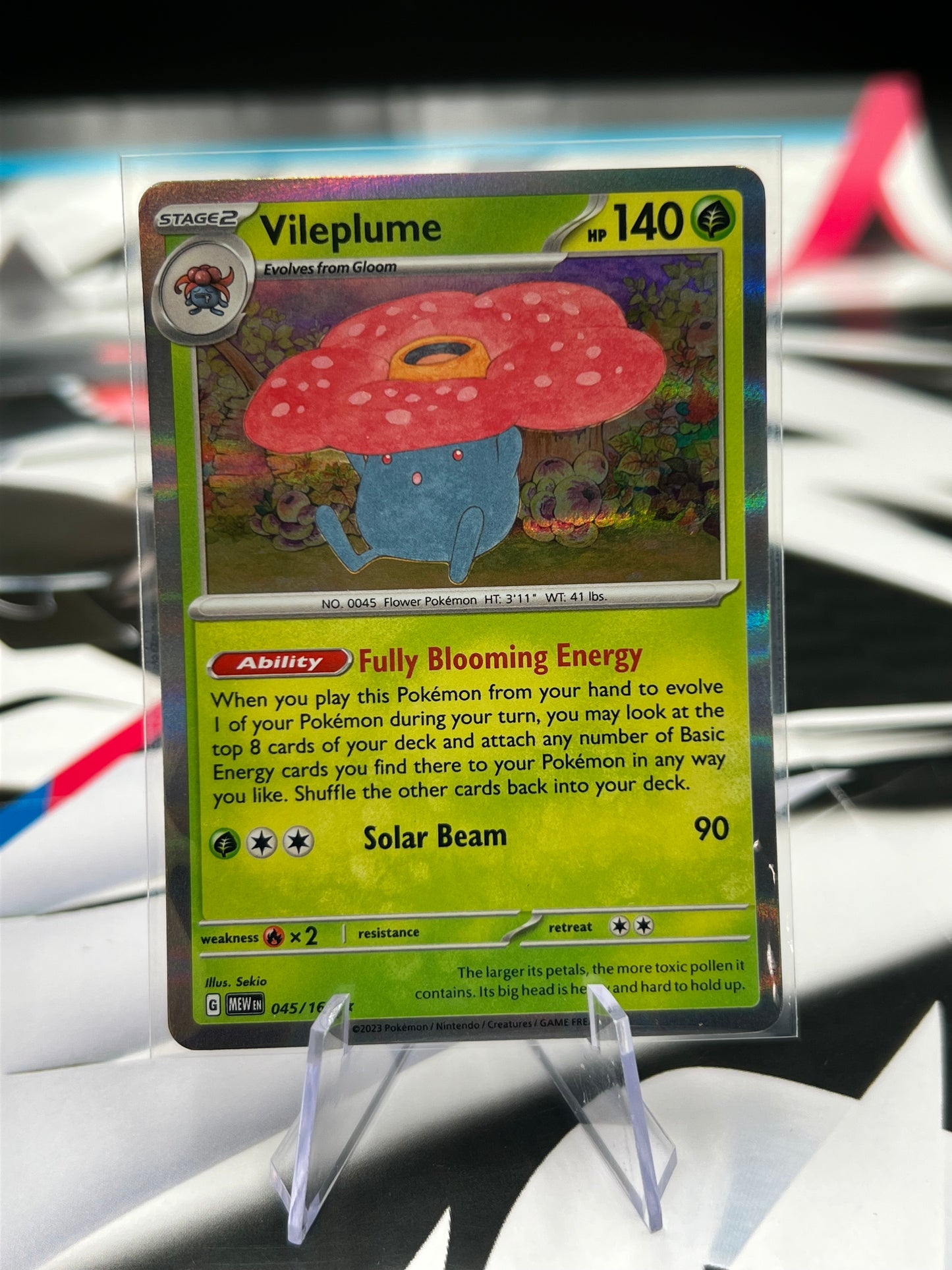 Vileplume Holo Rare 045/165 - SV: Scarlet & Violet 151 (MEW) Pokémon Card TCG