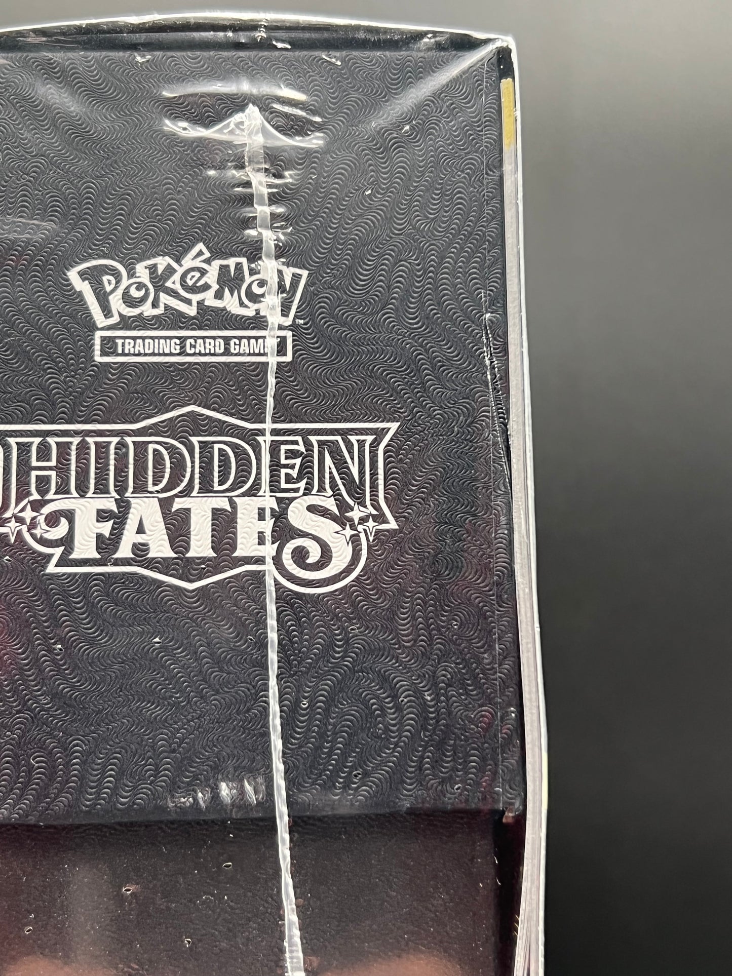 Hidden Fates Elite Trainer Box ETB - Hidden Fates (HIF) Pokémon TCG