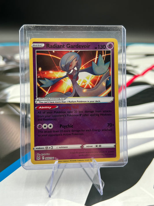 Radiant Gardevoir 069/196 - SWSH11: Lost Origin (SWSH11) Pokémon TCG