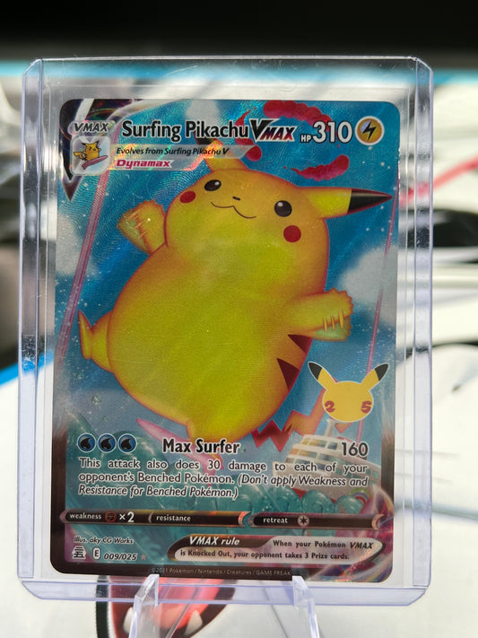Surfing Pikachu VMAX 009/025 - Celebrations (CLB) Pokémon TCG