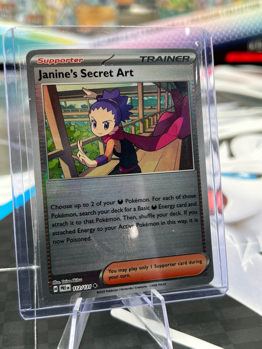 Janine's Secret Art - 112/131 (Poke Ball Pattern) - SV: Prismatic Evolutions (PRE) POKÉMON TCG