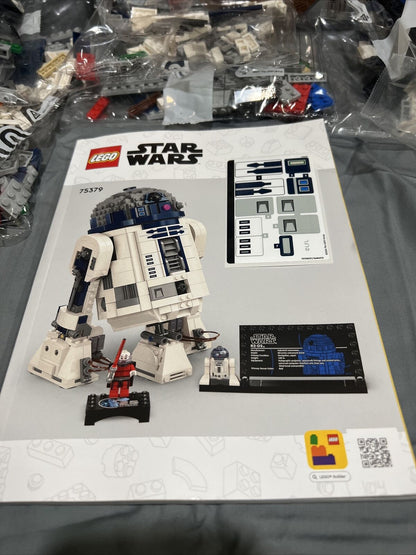 LEGO Star Wars: R2-D2 (75379)