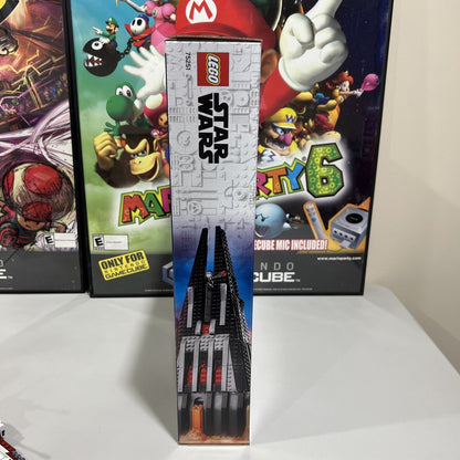 LEGO Star Wars: Darth Vader's Castle (75251)