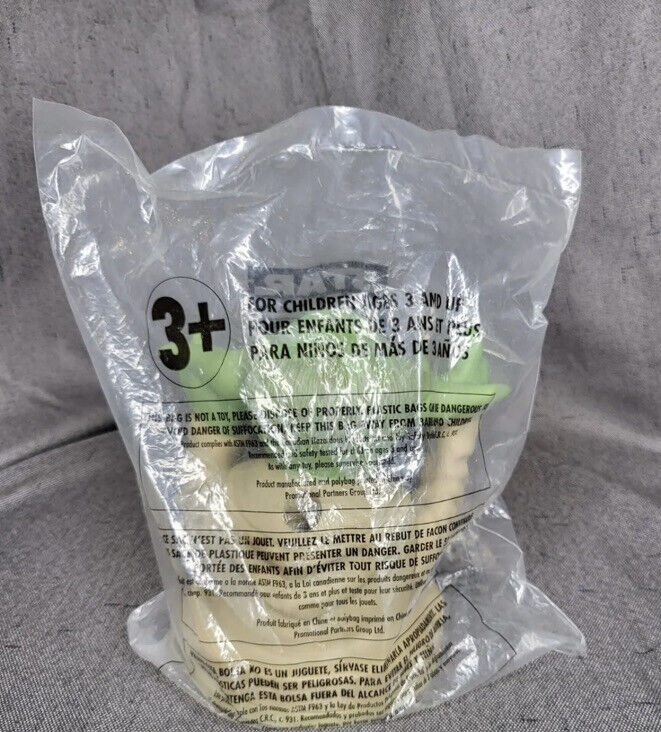 NEW Yoda Cup Topper Star Wars Pizza Hut Top Episode I Taco Bell KFC Collectible
