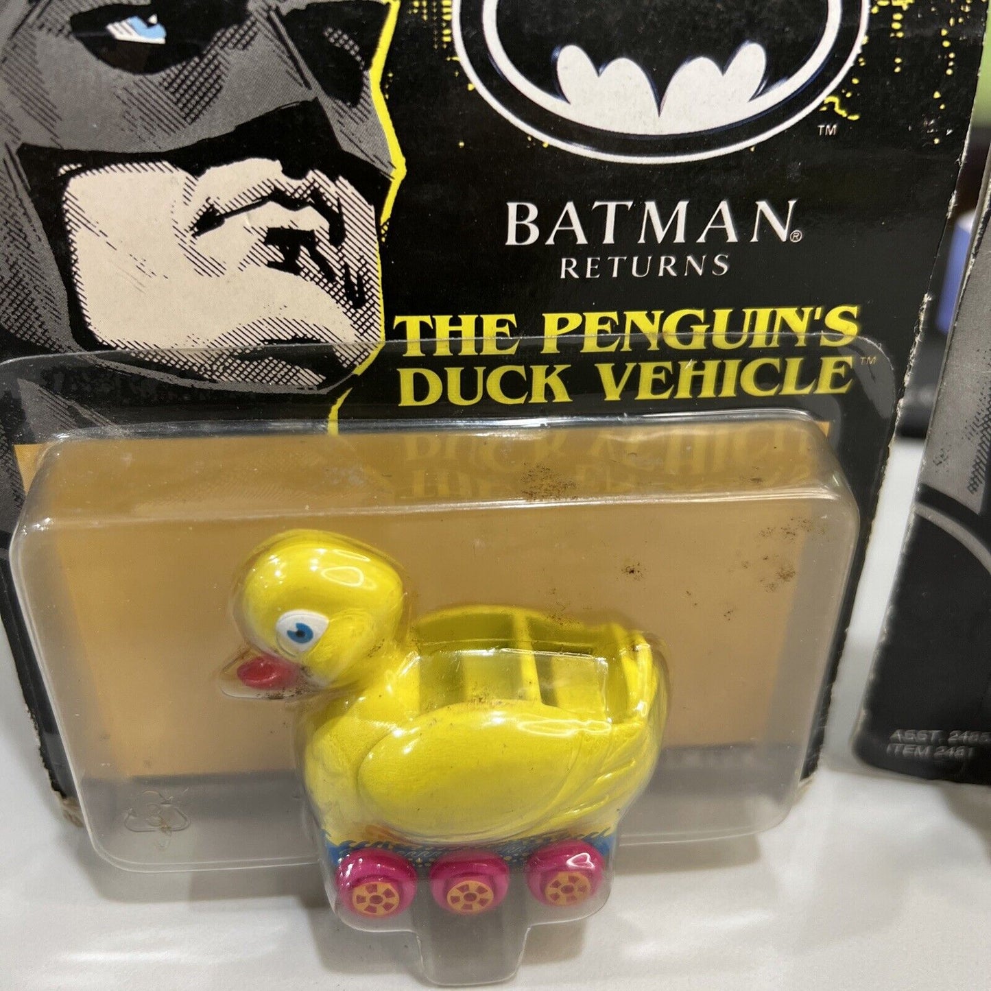 Batman Returns THE PENGUIN'S DUCK VEHICLE + BATMAN Die-Cast Metal Figure 1992 1