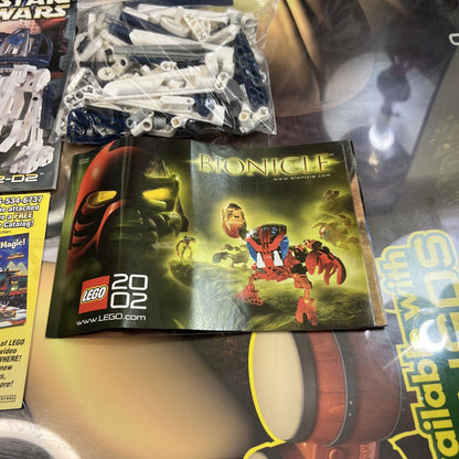 LEGO Star Wars: R2-D2 (8009) WITH MANUAL BOX AND INSERTS