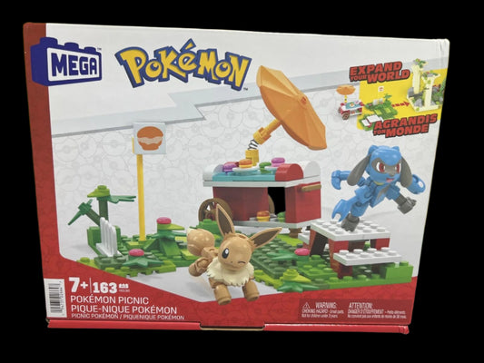 Mega POKEMON: 163pc POKEMON PICNIC Building Set (2022) Mattel - NEW Eevee and Riolu