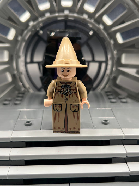LEGO Harry Potter Professor Pomona Sprout Item No: hp131 Set 4867
