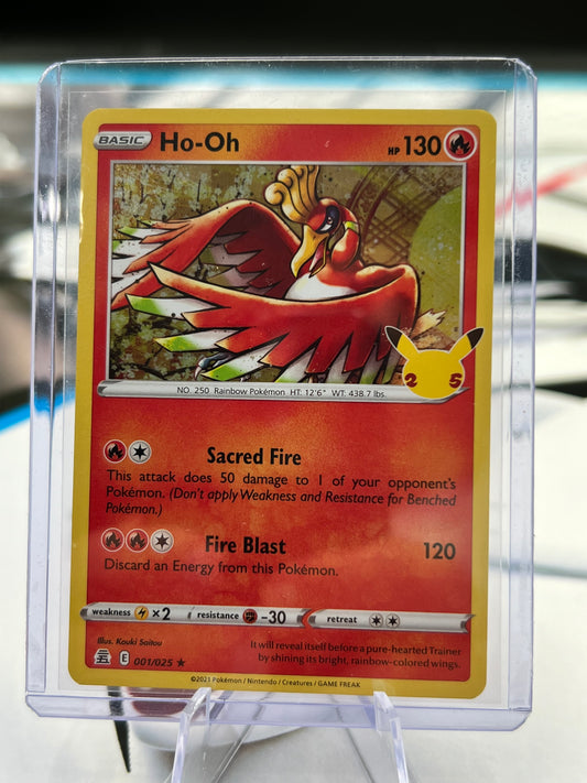 Ho-Oh 001/025 - Celebrations (CLB) Pokémon TCG