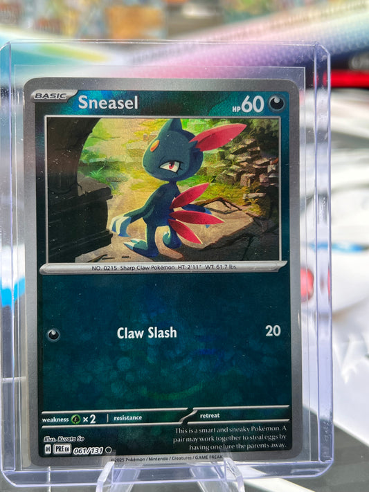 Sneasel 061/131 (Poke Ball Pattern) - SV: Prismatic Evolutions (PRE) POKÉMON TCG