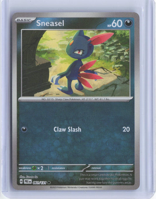 Sneasel (Poke Ball Pattern) 061/131 Holo Prismatic Evolutions Pokemon Card