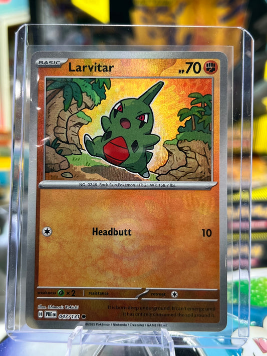 Larvitar 047/131 (Master Ball Pattern) - SV: Prismatic Evolutions (PRE) POKÉMON TCG