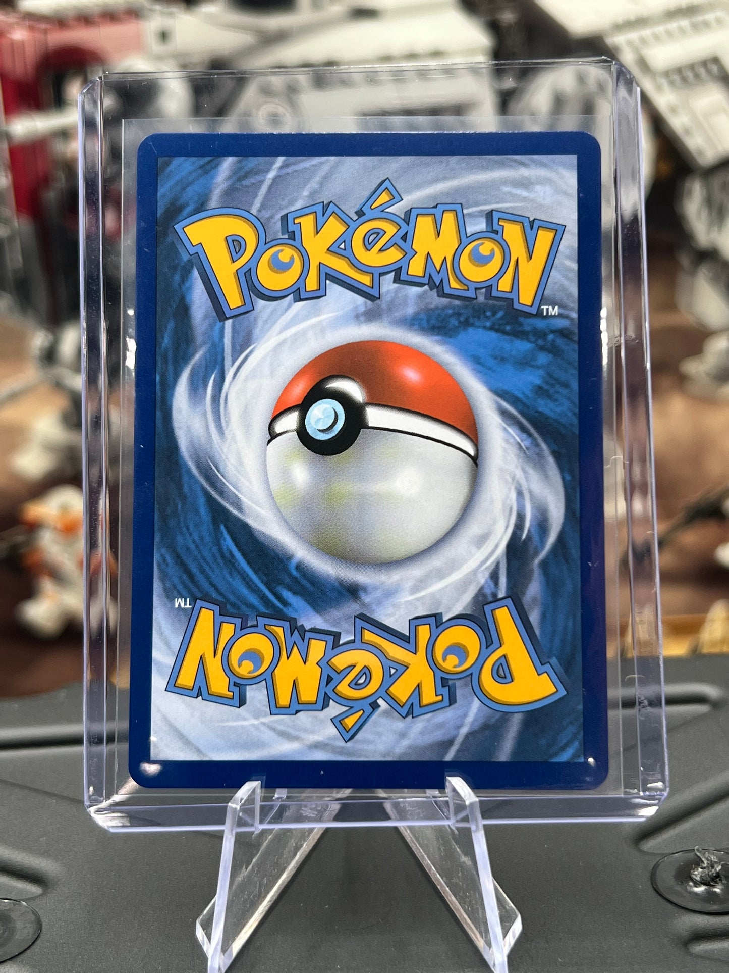 Lucario V 027/073 - Champion's Path (CHP) Pokémon TCG