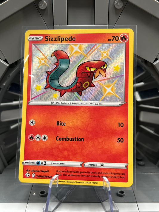 Sizzlipede - Shining Fates: SV018/SV122 / Shiny Holo Shiny Vault (SHFSV) Pokémon TCG