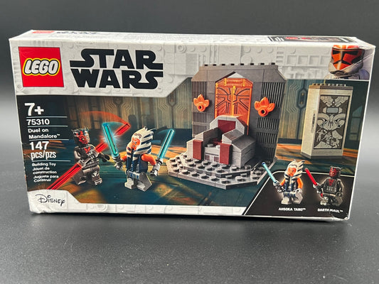 LEGO Star Wars Duel on Mandalore Item No: 75310-1 Ahsoka vs. Darth Maul