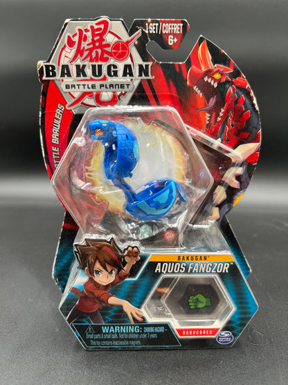 Bakugan, Aquos Fangzor, 2-inch Tall Collectible Action Figure and Trading Card, for Ages 6 and Up