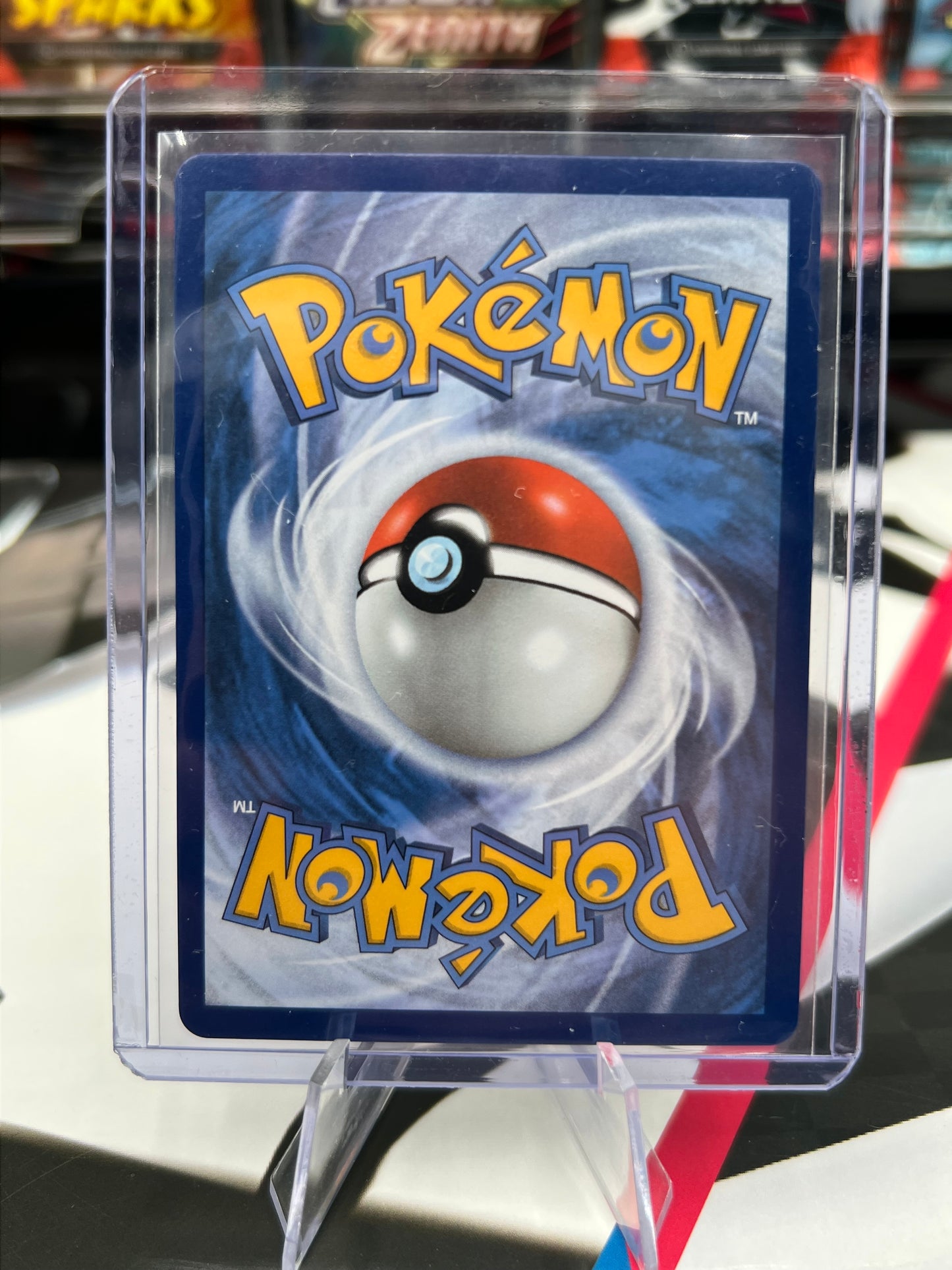 Rocket's Zapdos 15/132 - Celebrations: Classic Collection (CCC) POKÉMON TCG