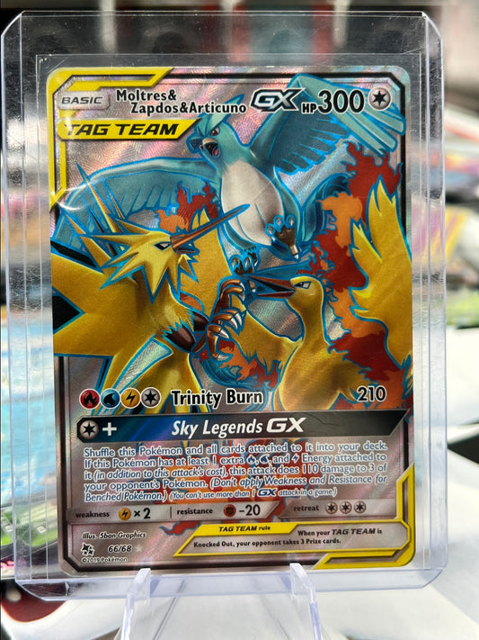Moltres & Zapdos & Articuno GX 66/68 / Ultra Rare Tag Team (Full Art) - Hidden Fates (HIF) POKÉMON TCG