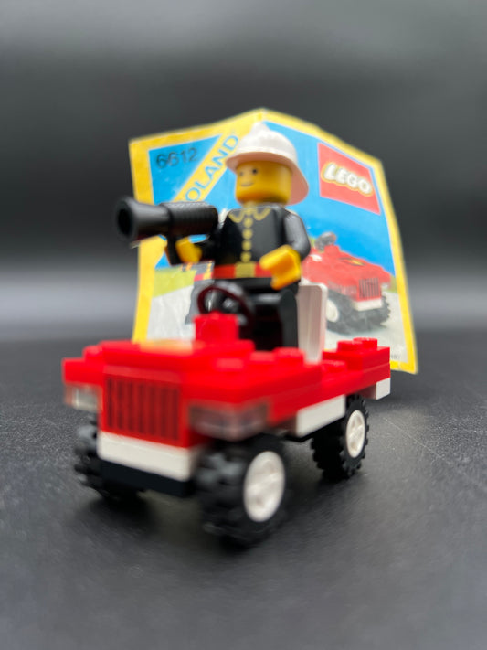 LEGO Fire Chief's Car Item No: 6612 Used