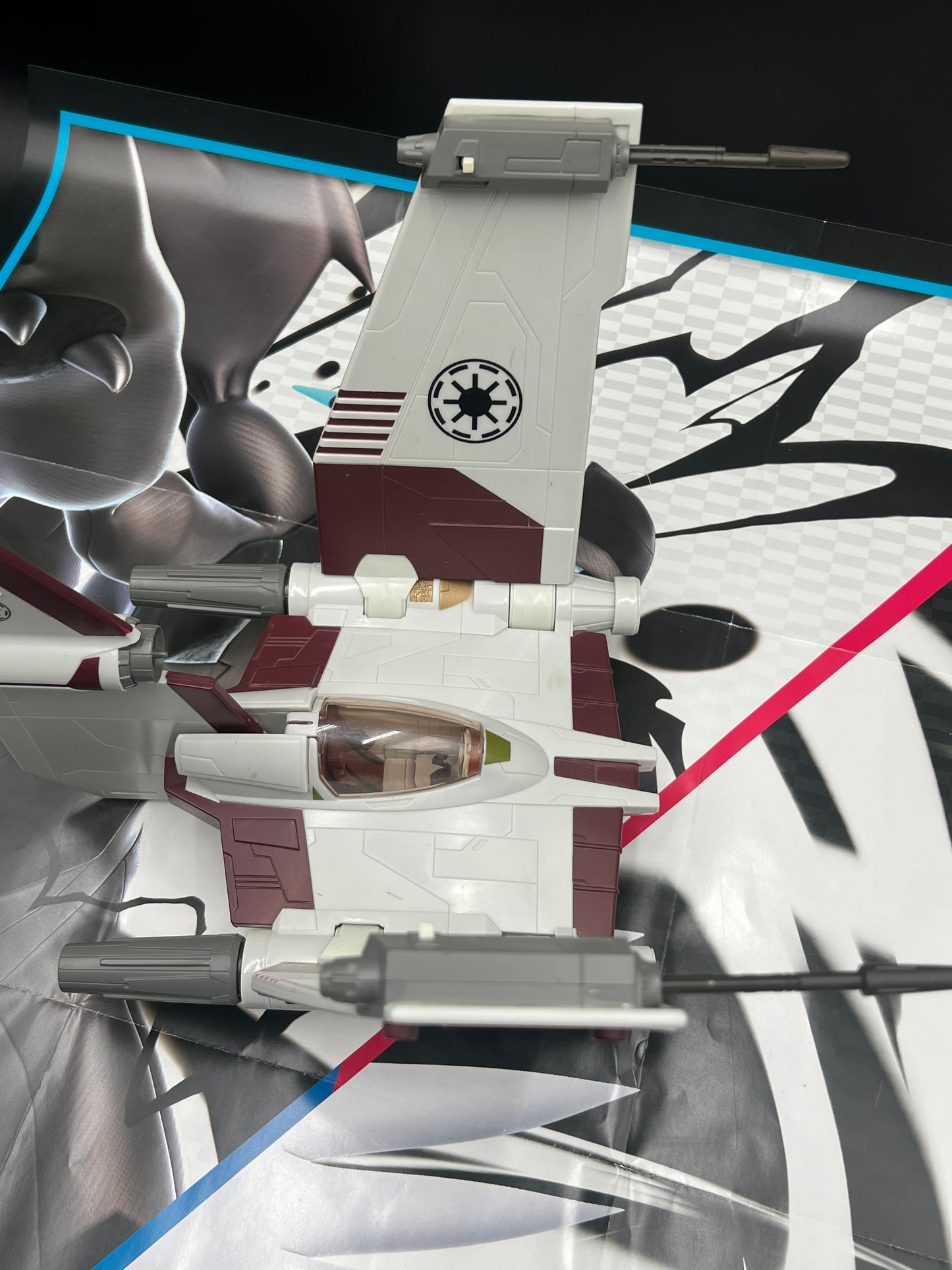 Star Wars V-19 Torrent Star Ship Clone Wars 2008 Hasbro