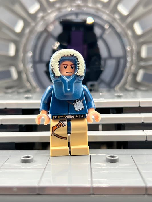 Han Solo - Light Nougat, Parka Hood, Tan Legs with Holster Item No: sw0253 LEGO Star Wars Minifigure Set 7749