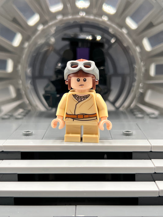 Anakin Skywalker - Short Legs, Reddish Brown Aviator Cap Item No: sw1001 LEGO Star Wars Minifigure Set 75258