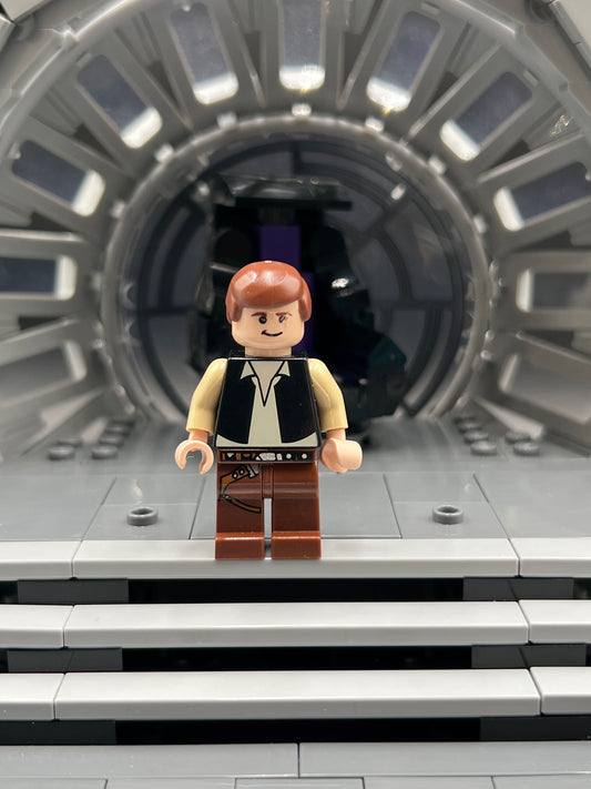 Han Solo - Light Nougat, Black Vest Item No: sw0179 LEGO Star Wars Minifigure Set 10179