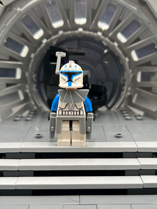 Captain Rex Clone Trooper, 501st Legion (Phase 1) - Dark Bluish Gray Rangefinder, Pauldron, and Kama, Large Eyes Item No: sw0314