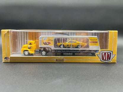 M2 Machines Premium Edition 1956 Ford C-500 COE % 1970 Ford Torino Cobra Auto Haulers 2006 01:64 Scale