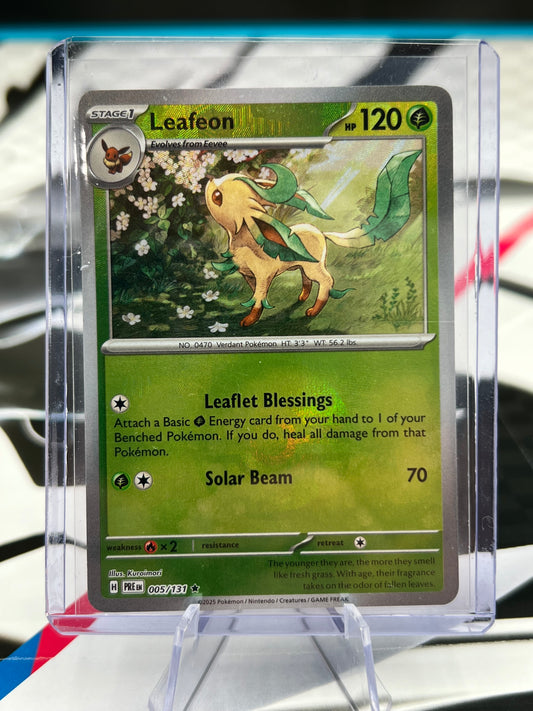 Leafeon (Poke Ball Pattern) 005/131 - SV: Prismatic Evolutions (PRE) Pokemon TCG