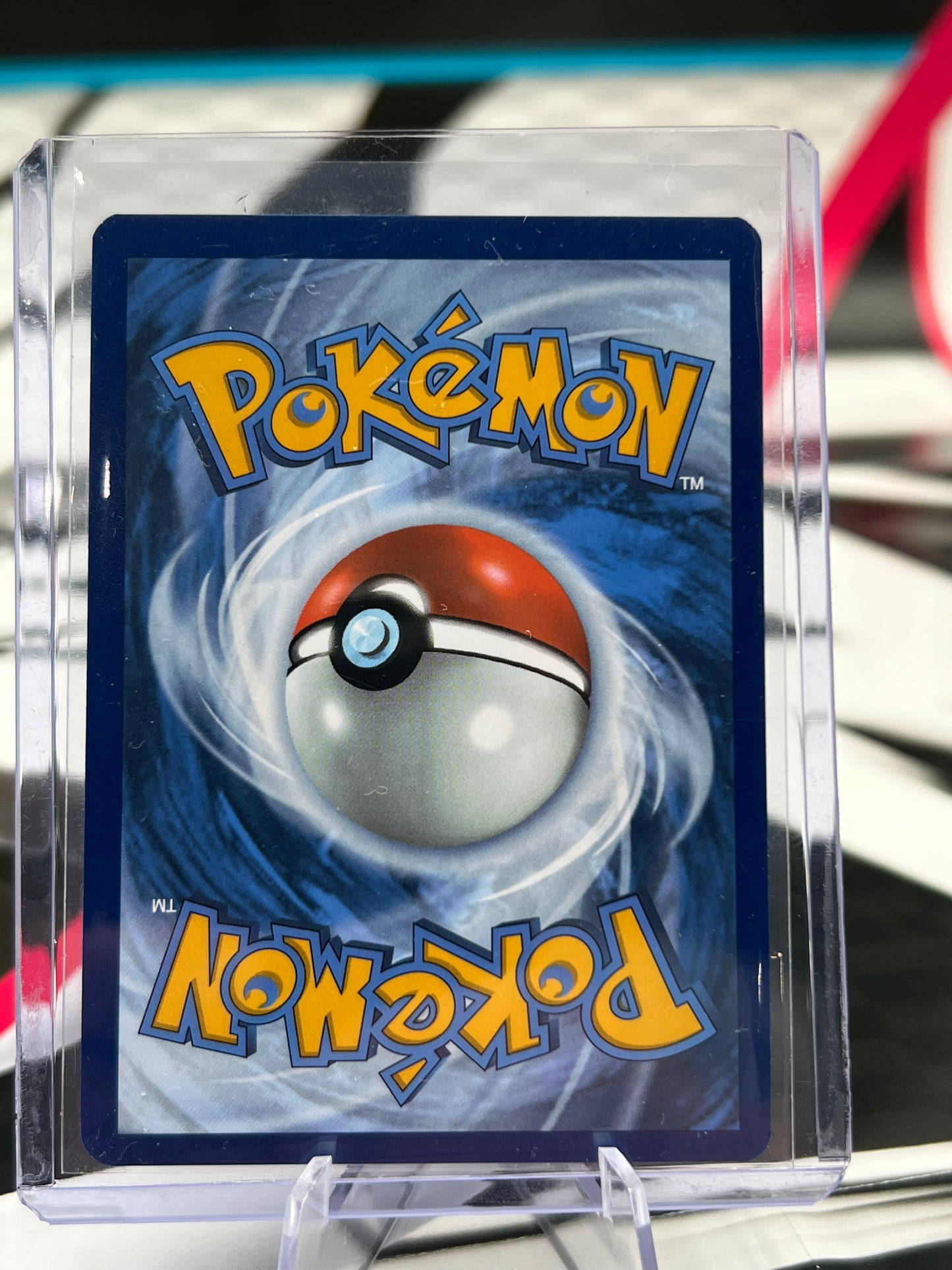Okidogi (Poke Ball Pattern) - 057/131 - SV: Prismatic Evolutions (PRE) Pokémon TCG